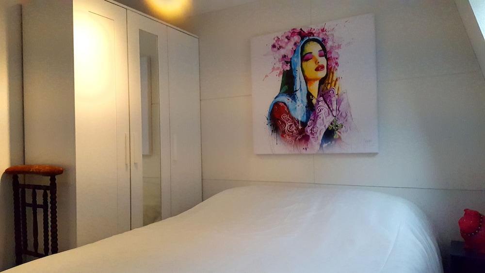 Les Appartements D'Alicia Оберне Екстериор снимка