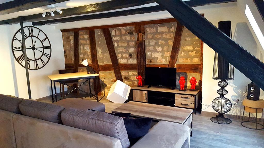 Les Appartements D'Alicia Оберне Екстериор снимка
